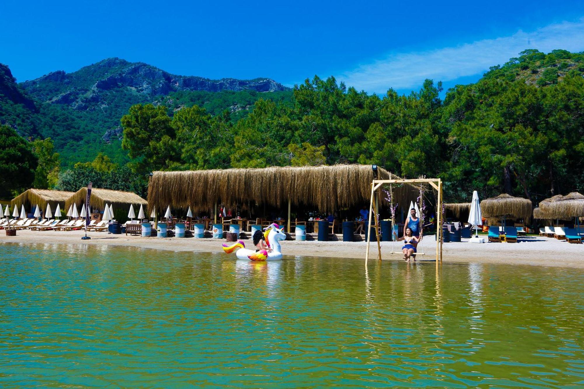 Green Pine Bungalows & Beach Luxury Concept โอลลุนเดนิซ ภายนอก รูปภาพ