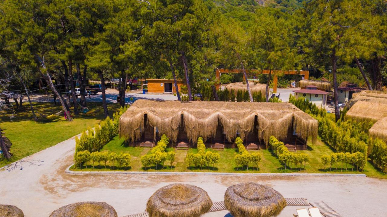 Green Pine Bungalows & Beach Luxury Concept โอลลุนเดนิซ ภายนอก รูปภาพ
