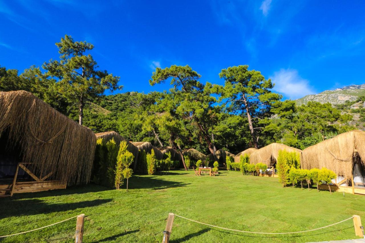 Green Pine Bungalows & Beach Luxury Concept โอลลุนเดนิซ ภายนอก รูปภาพ
