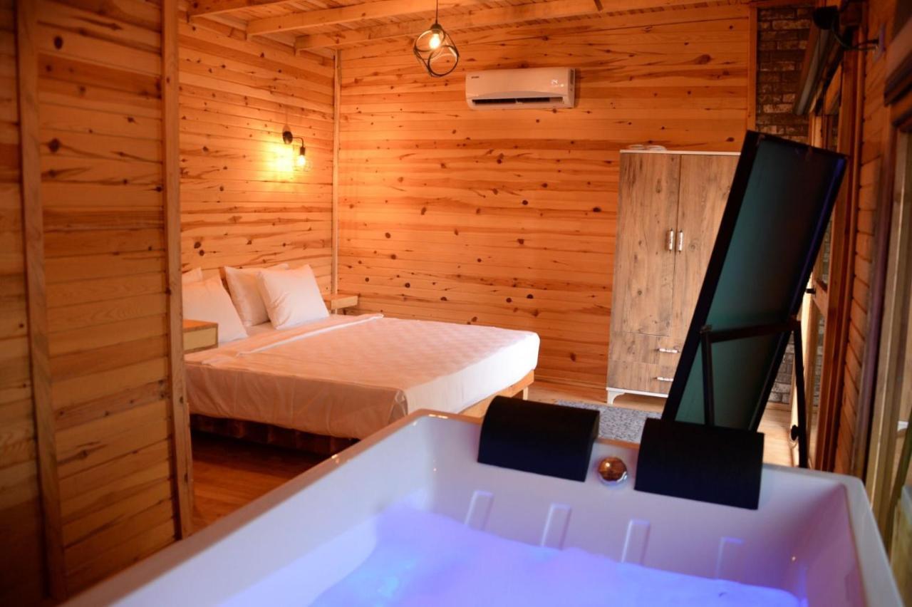 Green Pine Bungalows & Beach Luxury Concept โอลลุนเดนิซ ภายนอก รูปภาพ